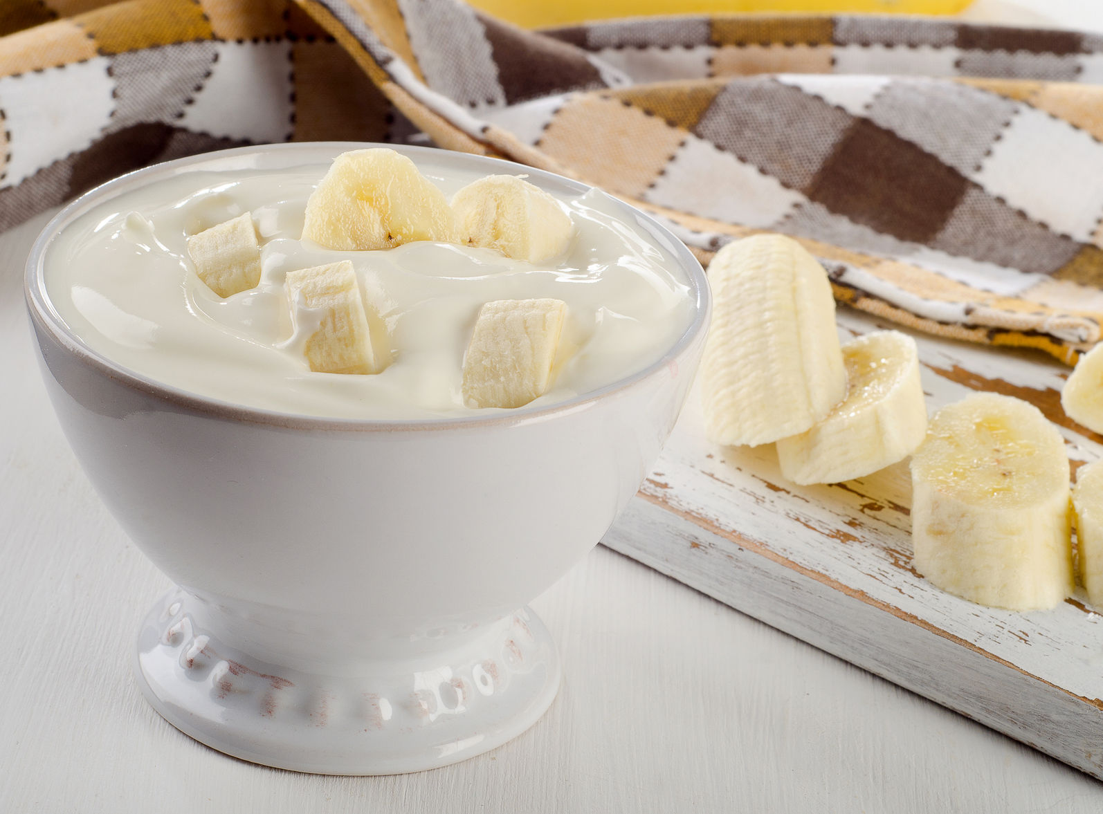 Yogurt and banana.  https://www.wocdetox.com/detox-your-body.html